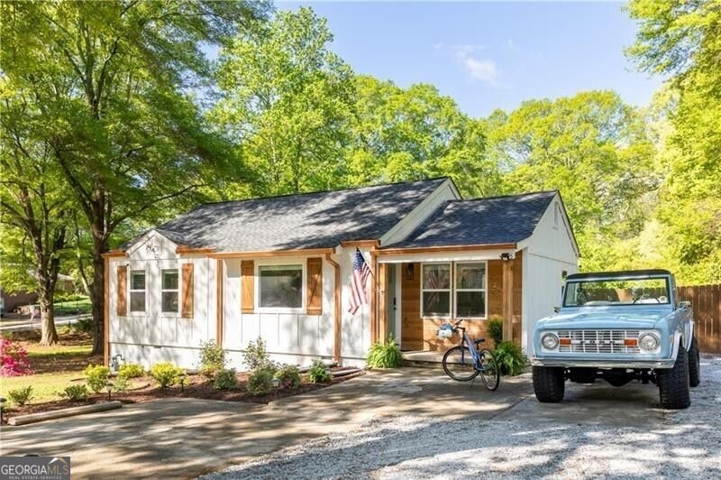 2086 Harold Avenue Smyrna - 2