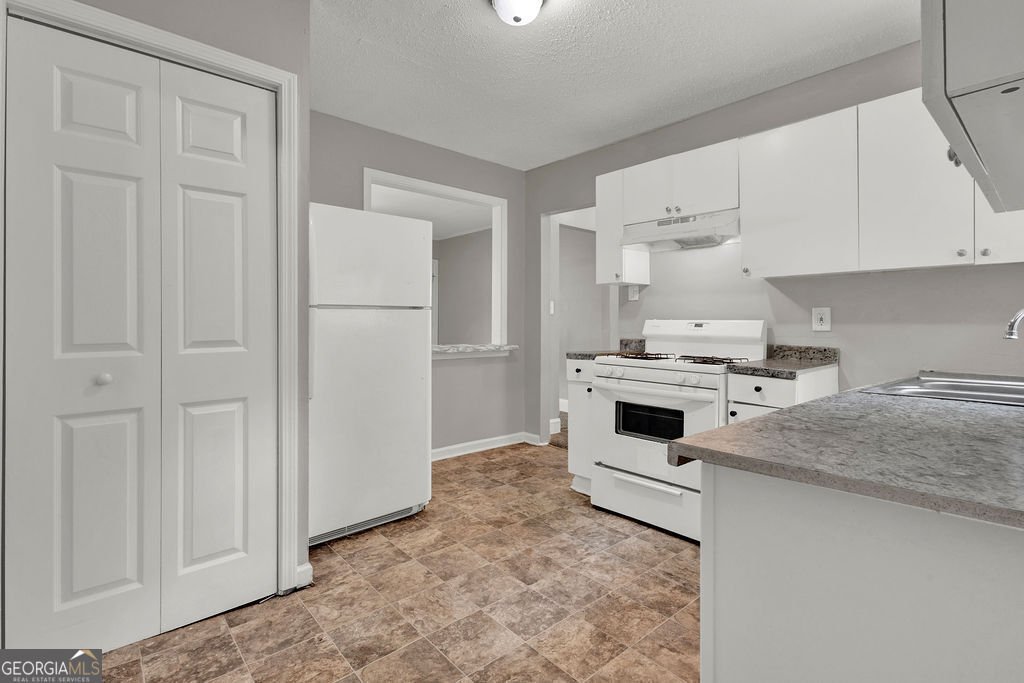 2430 Semmes Street Atlanta - 9