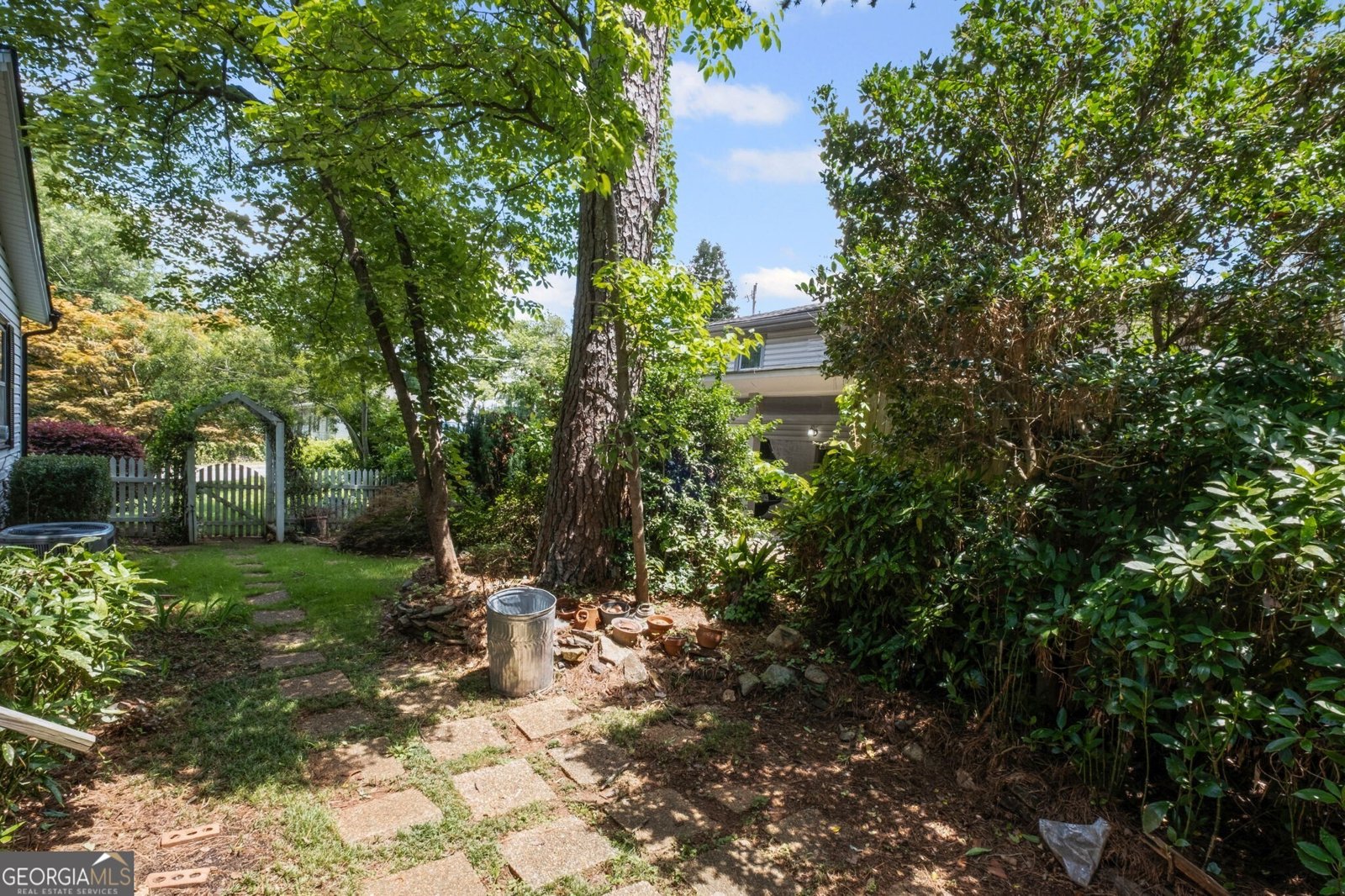 881 McLinden Avenue Smyrna - 37