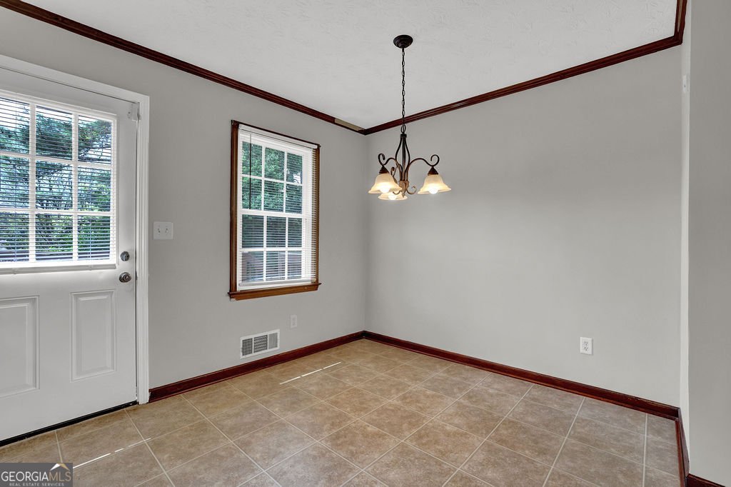 2936 Highland Park Drive Stone Mountain - 10