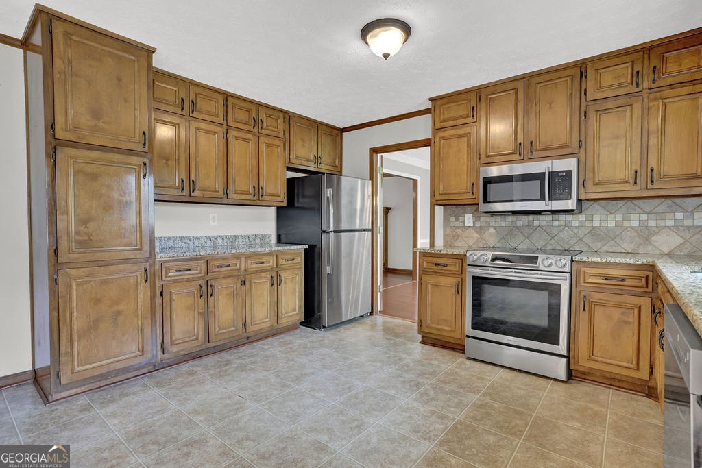 2936 Highland Park Drive Stone Mountain - 13