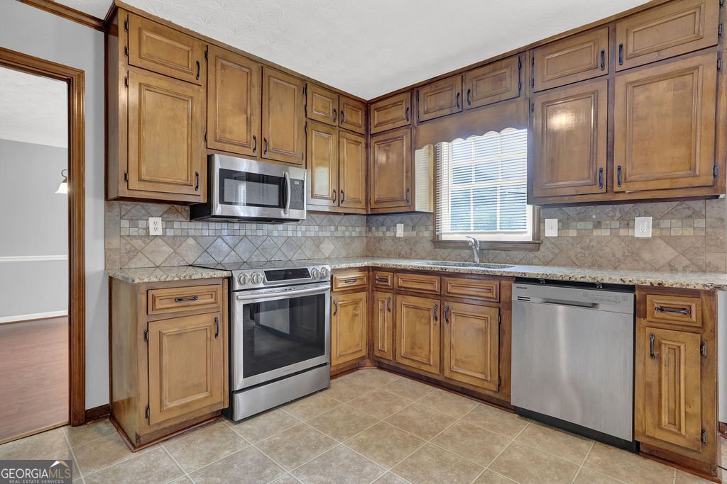 2936 Highland Park Drive Stone Mountain - 14