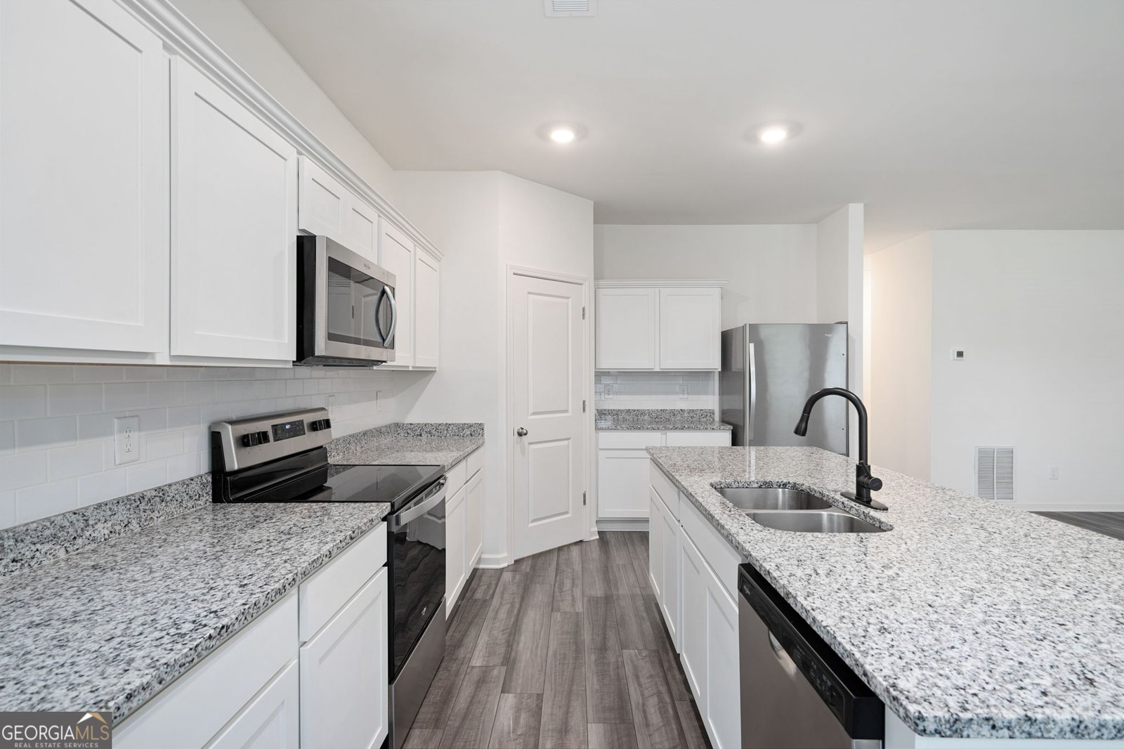 7301 Cranleigh Street Covington - 2