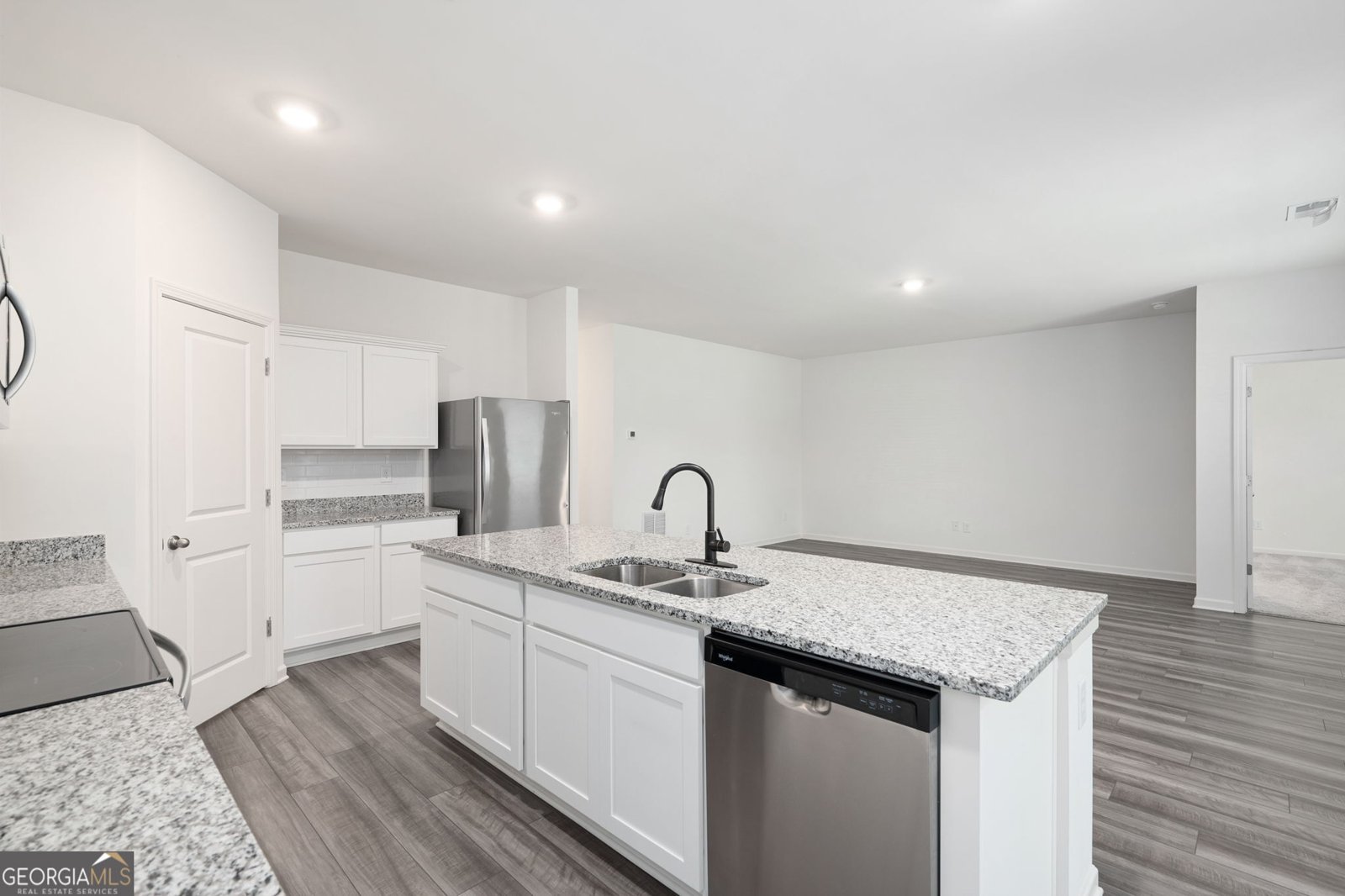 7301 Cranleigh Street Covington - 6
