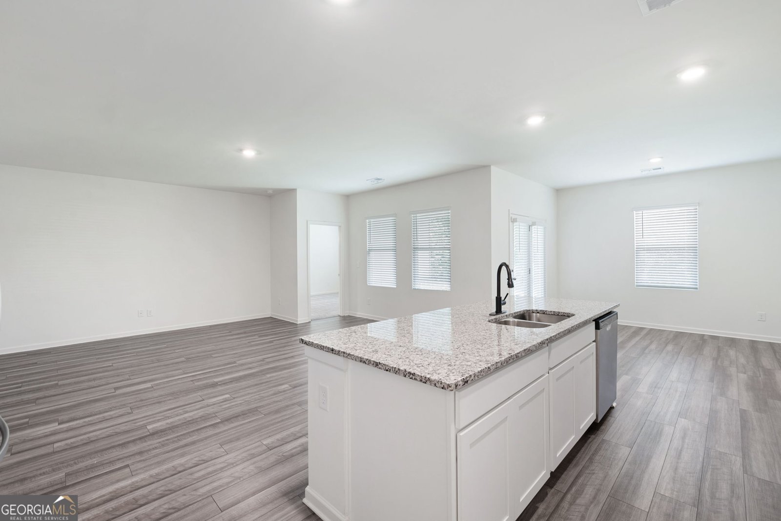 7301 Cranleigh Street Covington - 7