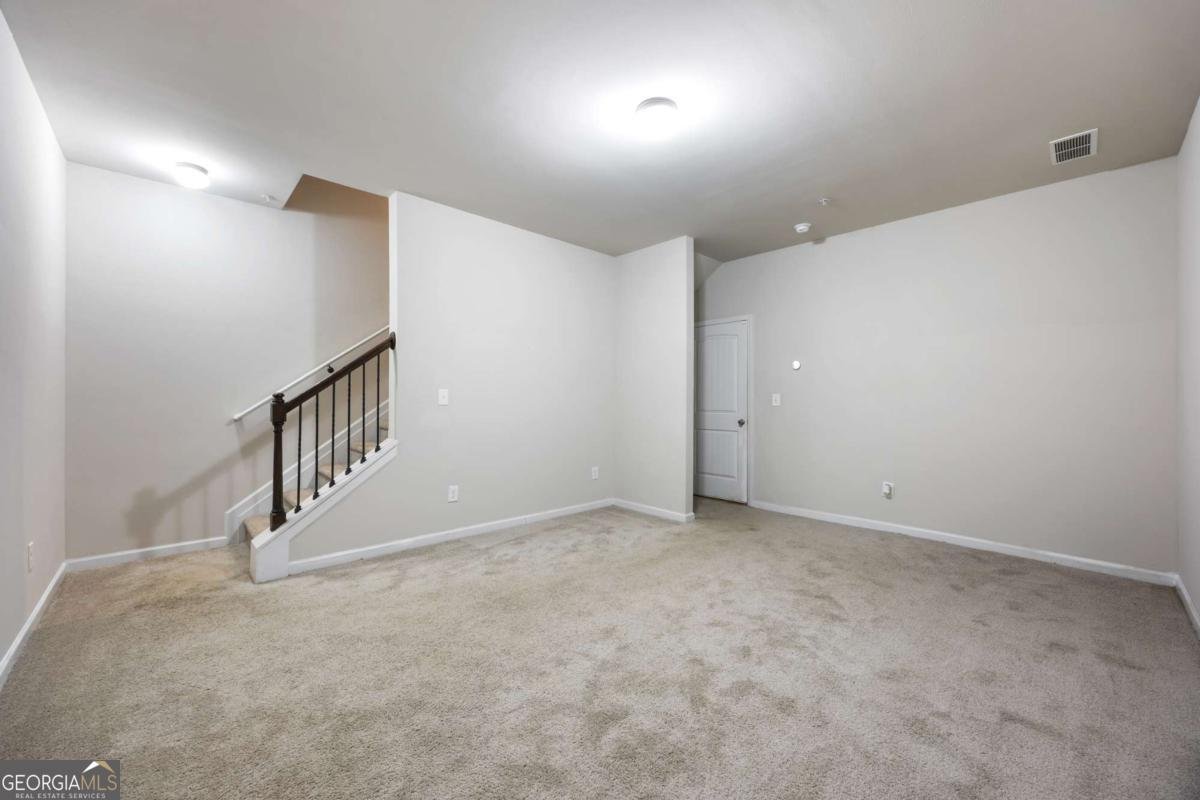 1005 Bayrose Circle East Point - 22