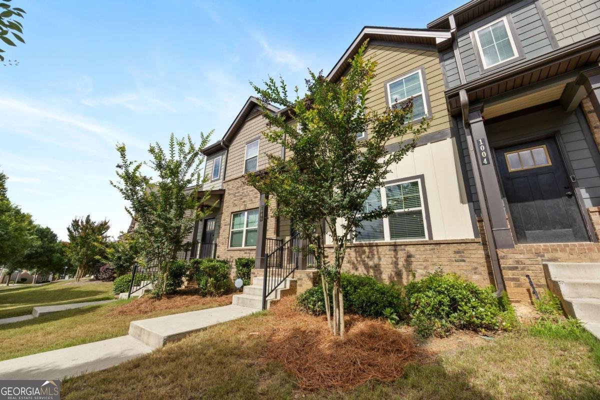 1005 Bayrose Circle East Point - 3