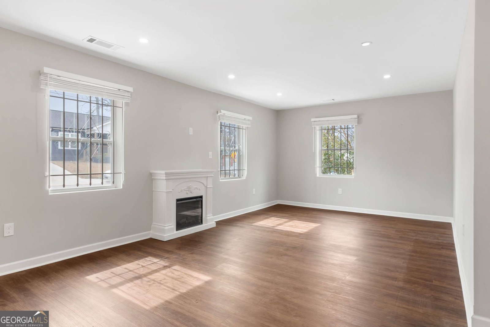 1104 Oak Knoll Terrace Atlanta - 11