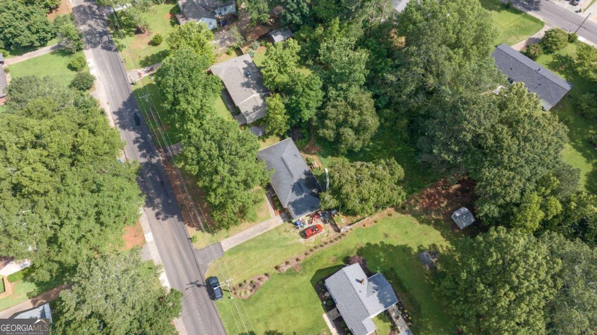 312 Glen Iris Drive Monroe - 19