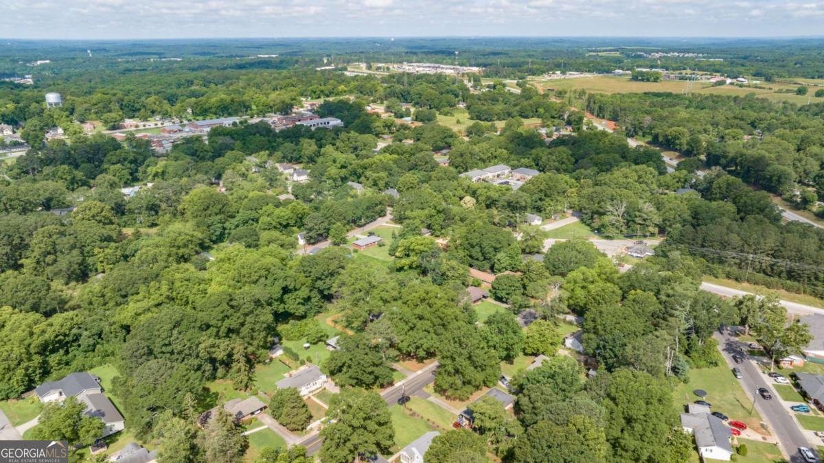 312 Glen Iris Drive Monroe - 24