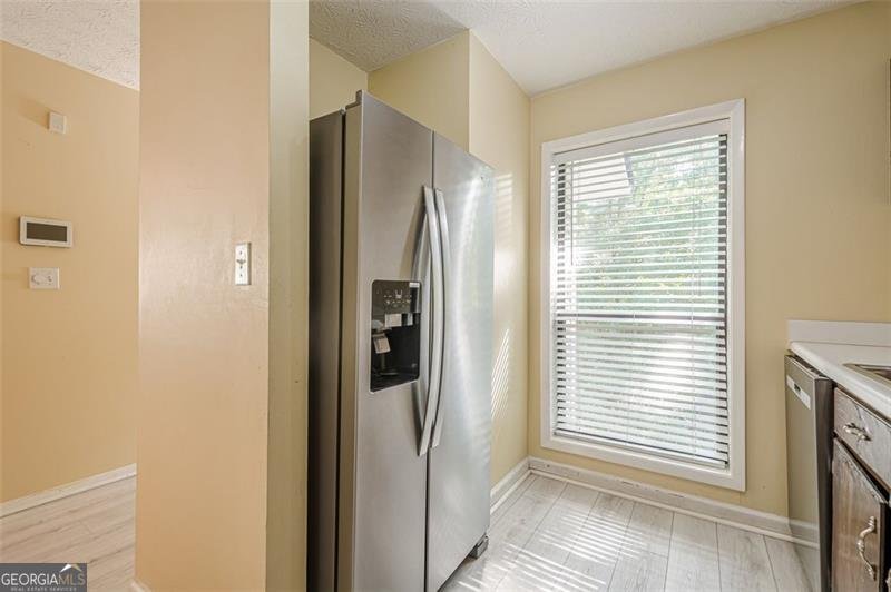 1102 WYNNES RIDGE Circle Marietta - 11