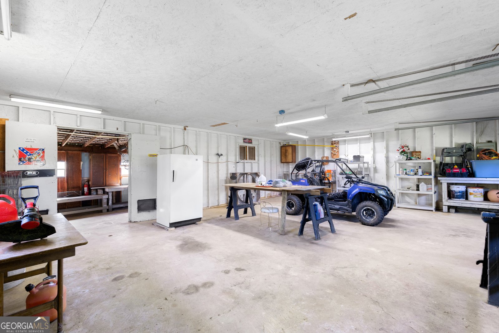 4431 Three Bridges Road Gillsville - 31