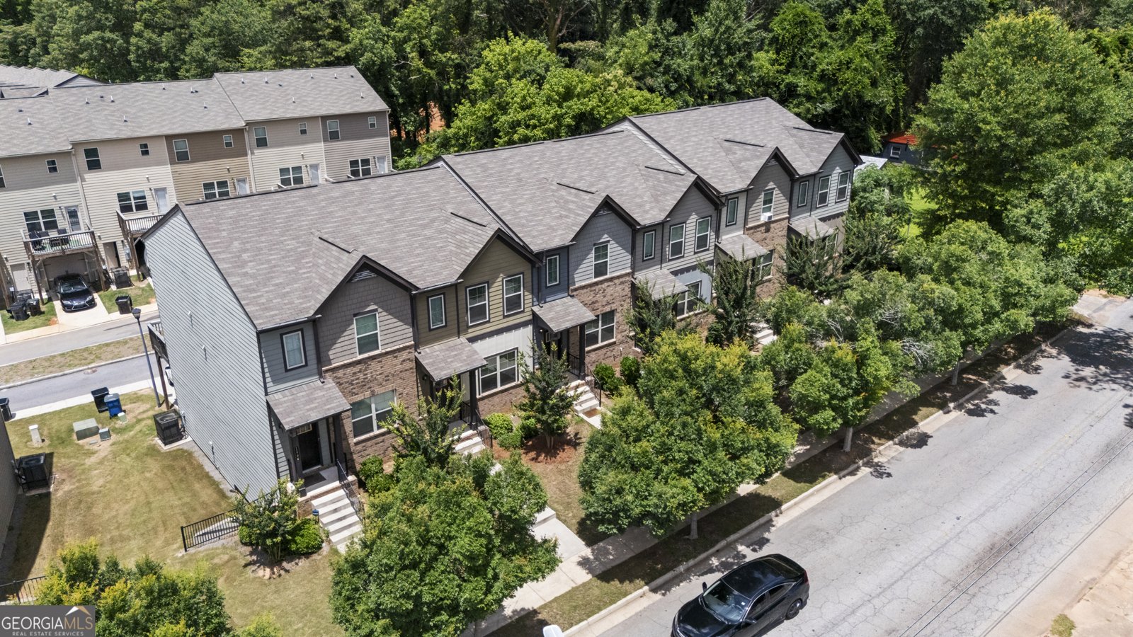 1004 Bayrose Circle East Point - 28