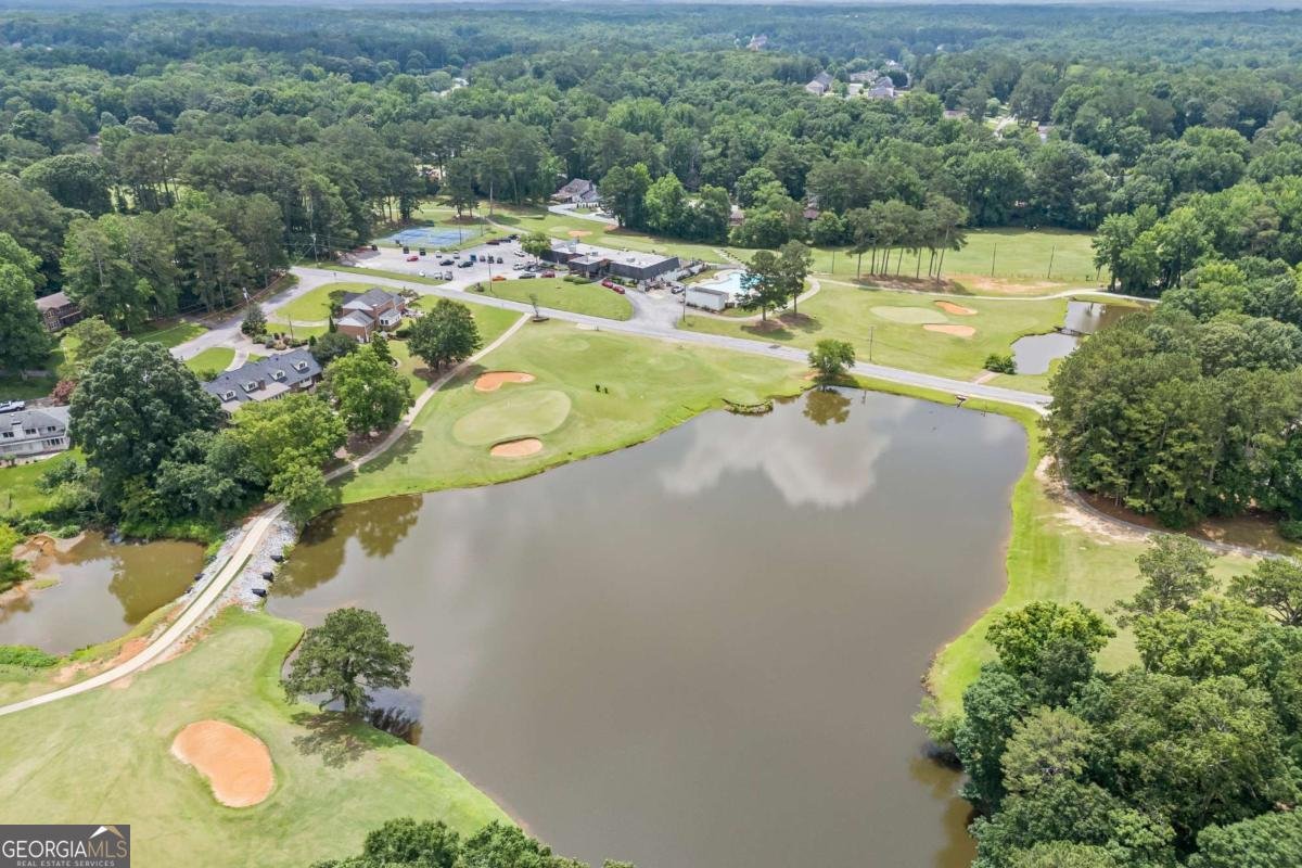 705 Clubhouse Drive Conyers - 35