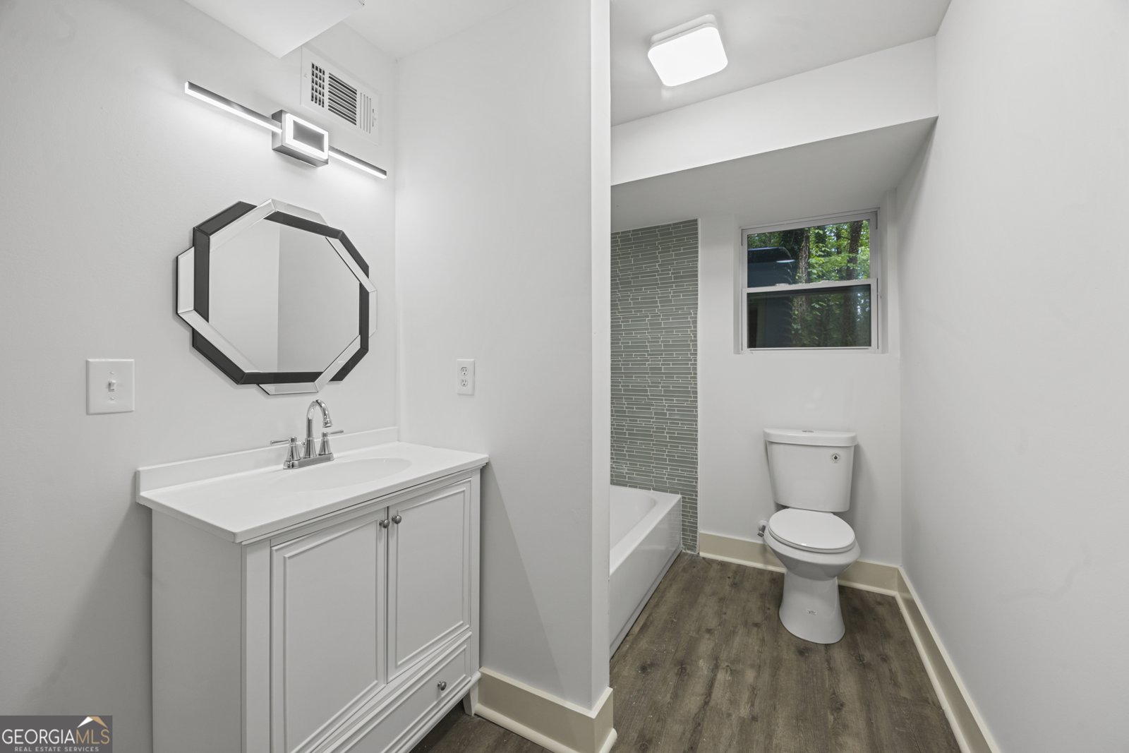 6486 Aquila Drive Morrow - 36