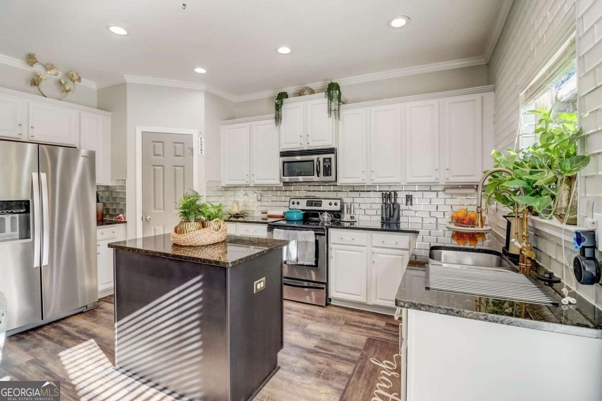 1753 Liberty Parkway Atlanta - 14