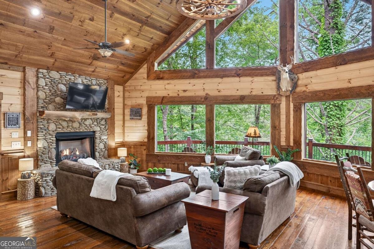 40 Adelaide Trail Blue Ridge - 11