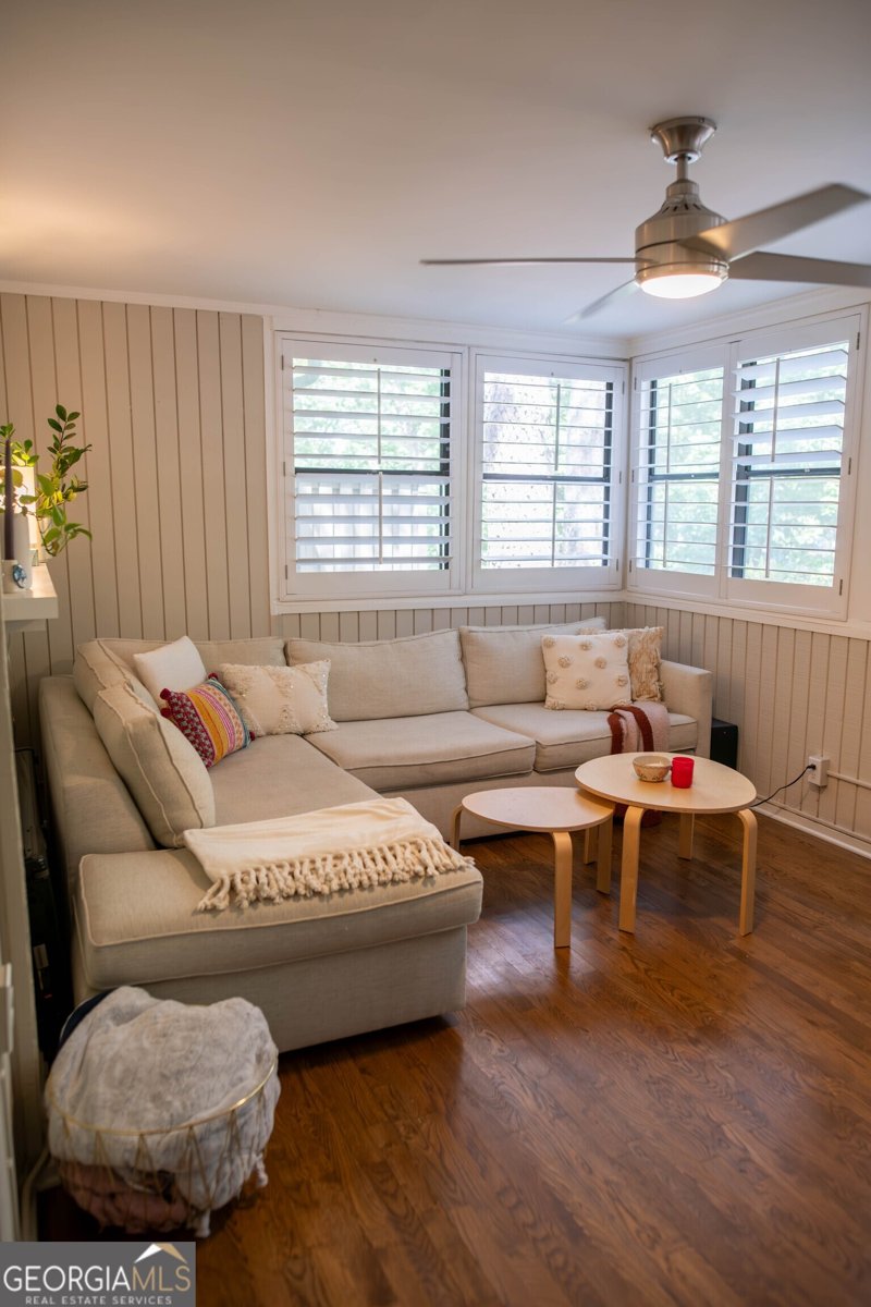 37 La Rue Place Atlanta - 3