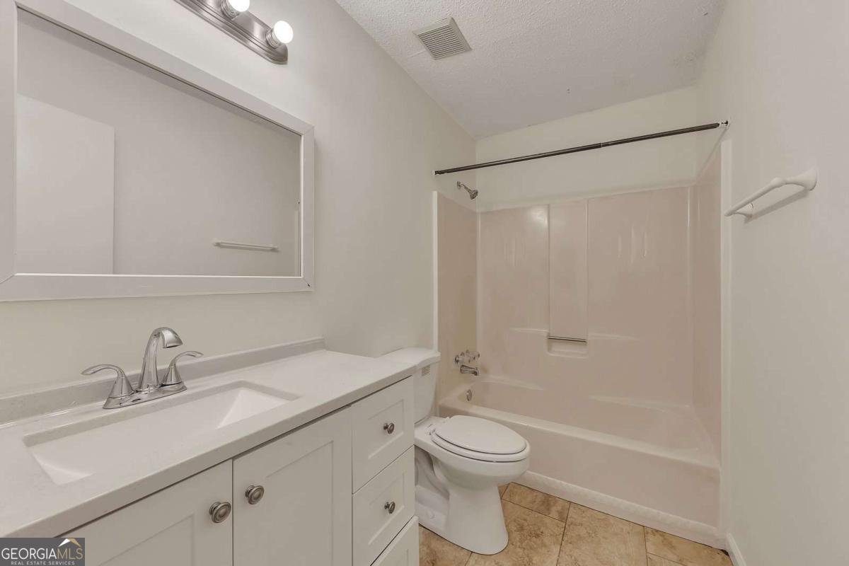178 Castleair Drive Kennesaw - 14