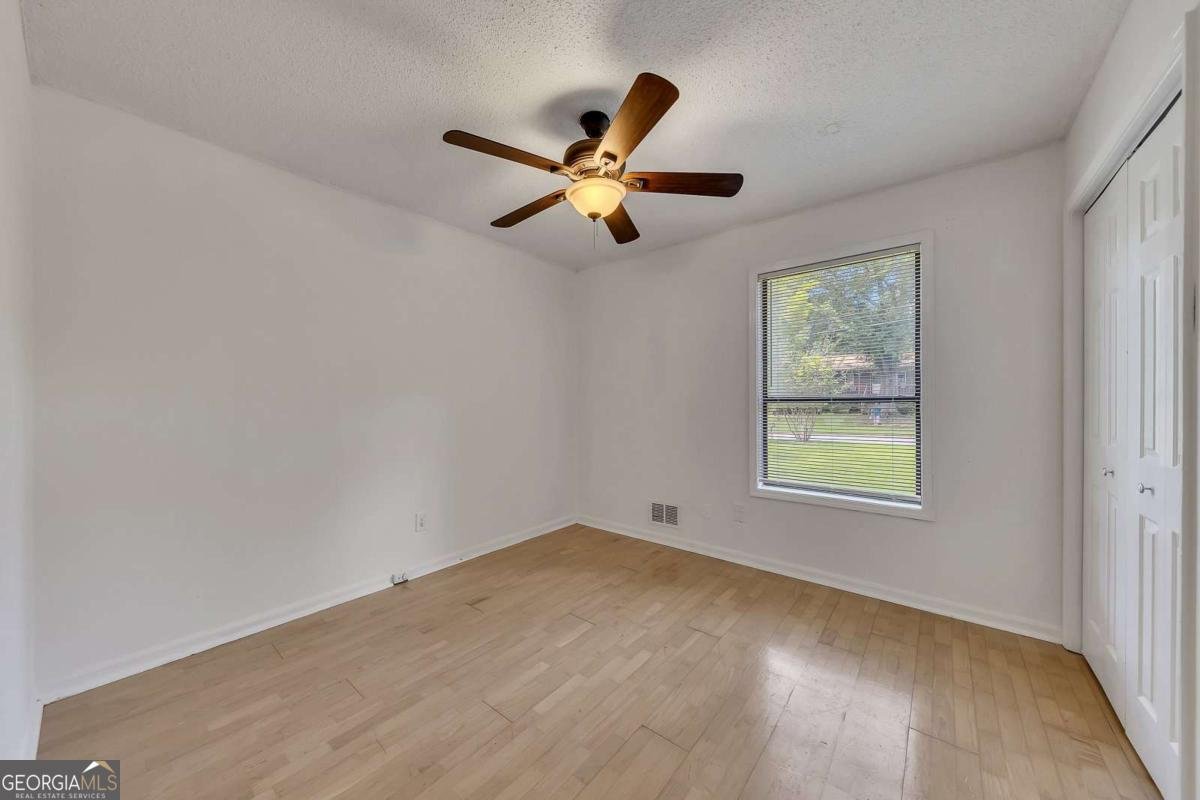 178 Castleair Drive Kennesaw - 18