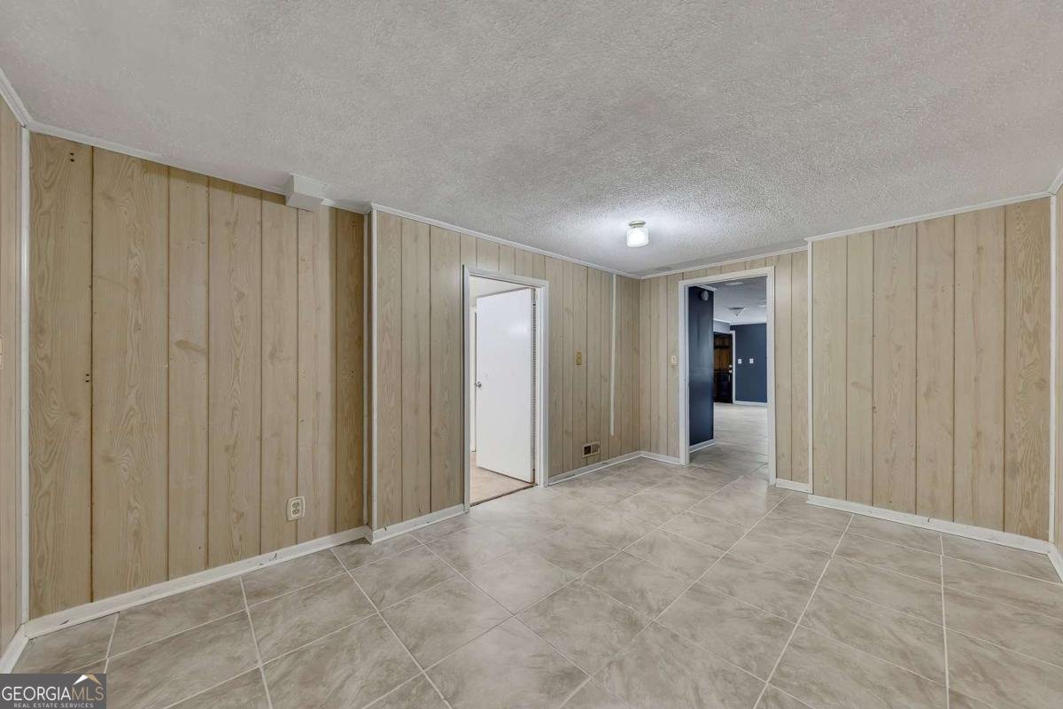 178 Castleair Drive Kennesaw - 25