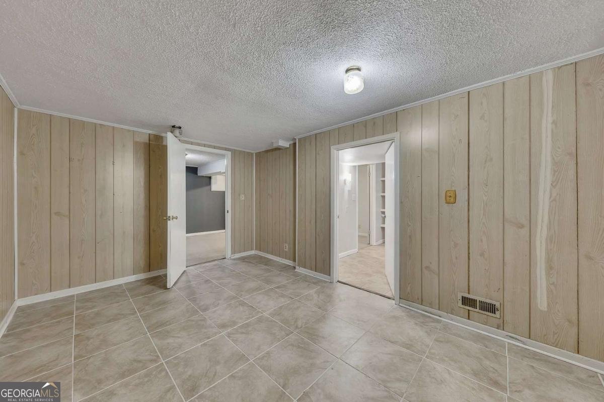 178 Castleair Drive Kennesaw - 30