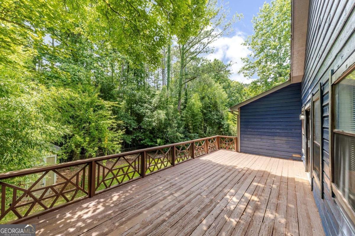 178 Castleair Drive Kennesaw - 33