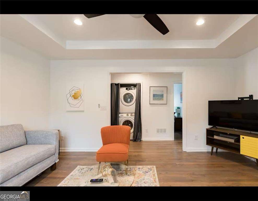 3198 Oakdale Road Atlanta - 4