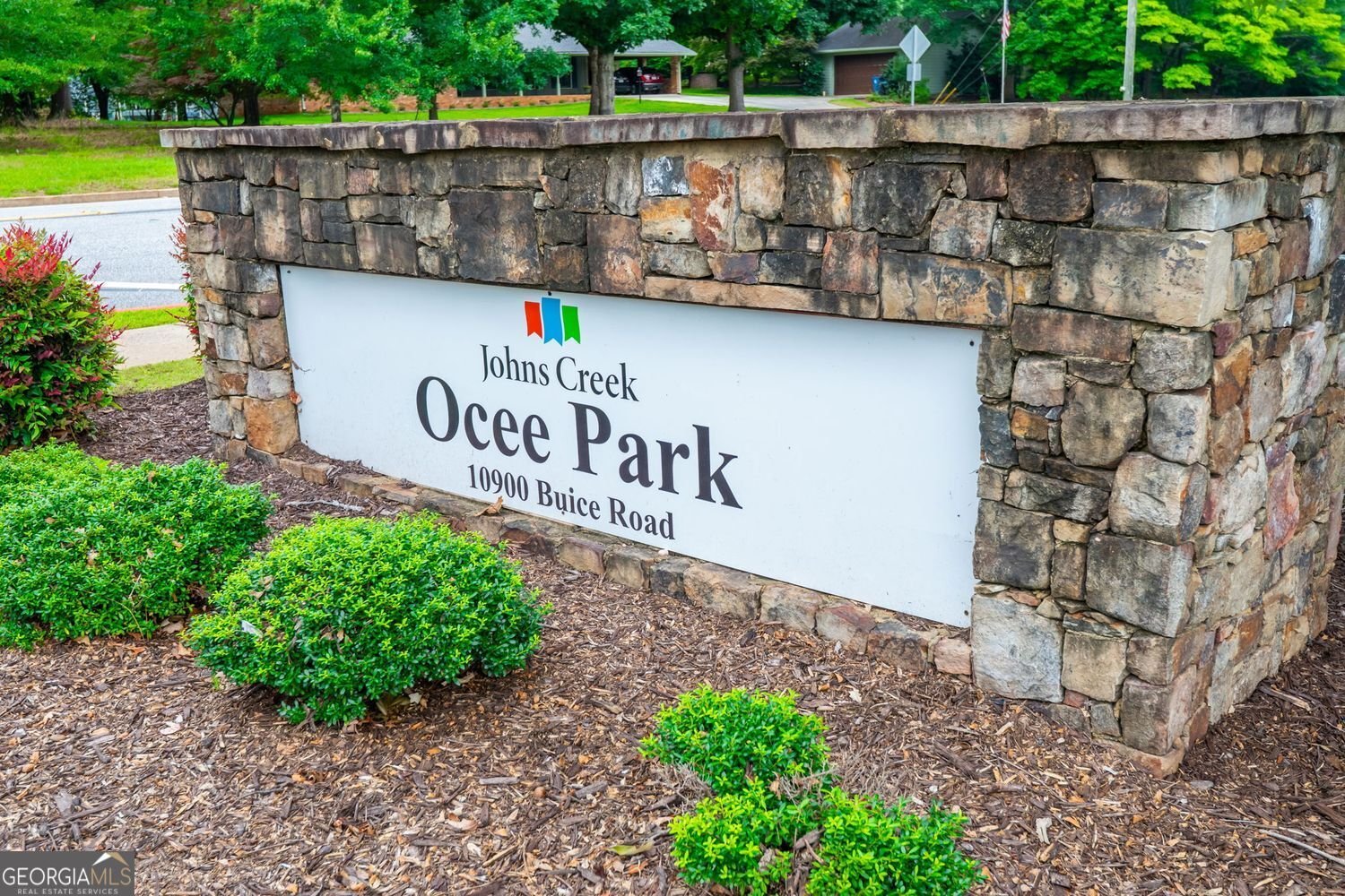 10980 Pinehigh Drive Alpharetta - 23