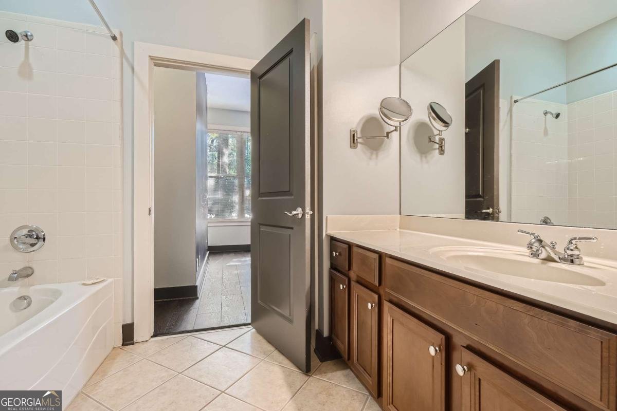 1195 Milton Terrace Atlanta - 11