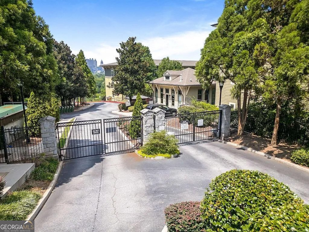 1195 Milton Terrace Atlanta - 18