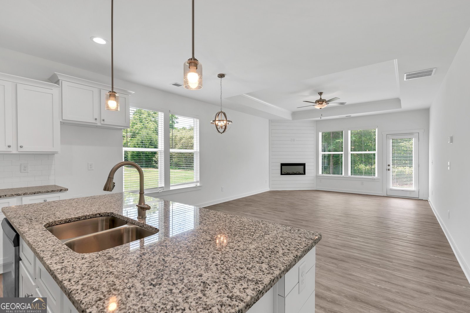 111 Breakwater Way Perry - 6