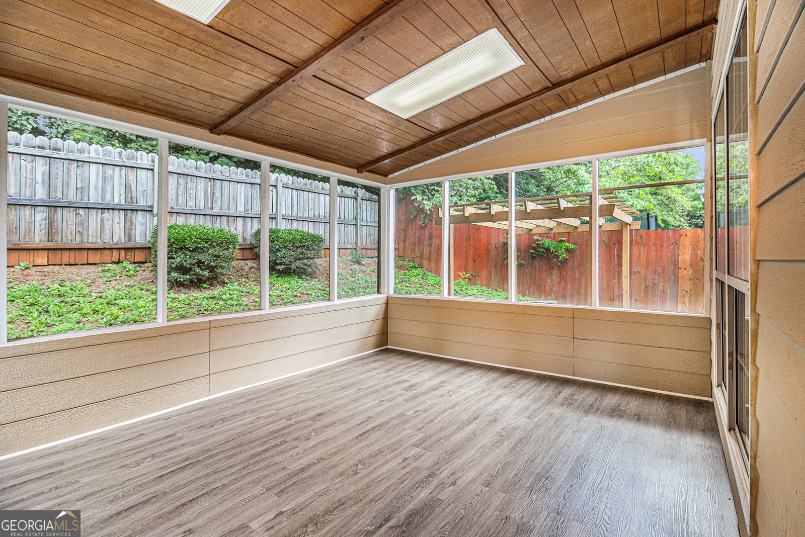 1055 Avalon Drive Lawrenceville - 8