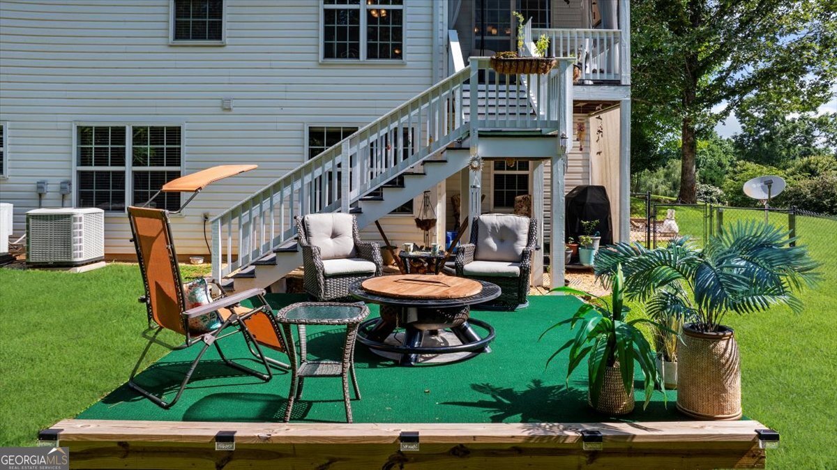 221 Timber Ridge Drive Clarkesville - 44