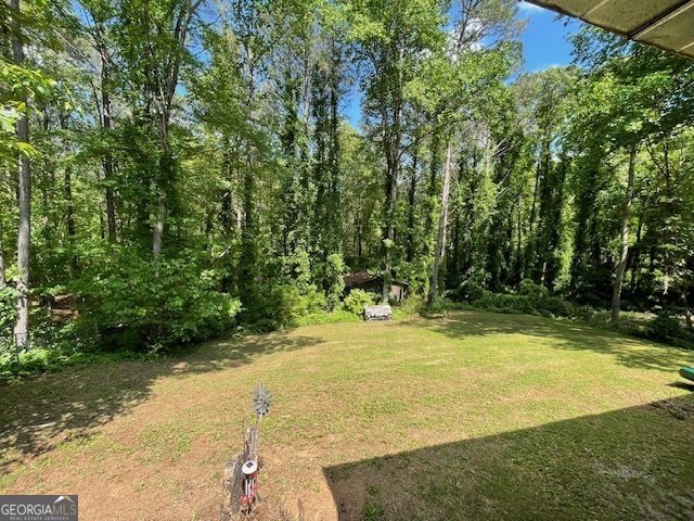 324 Bells Ferry Road White - 28
