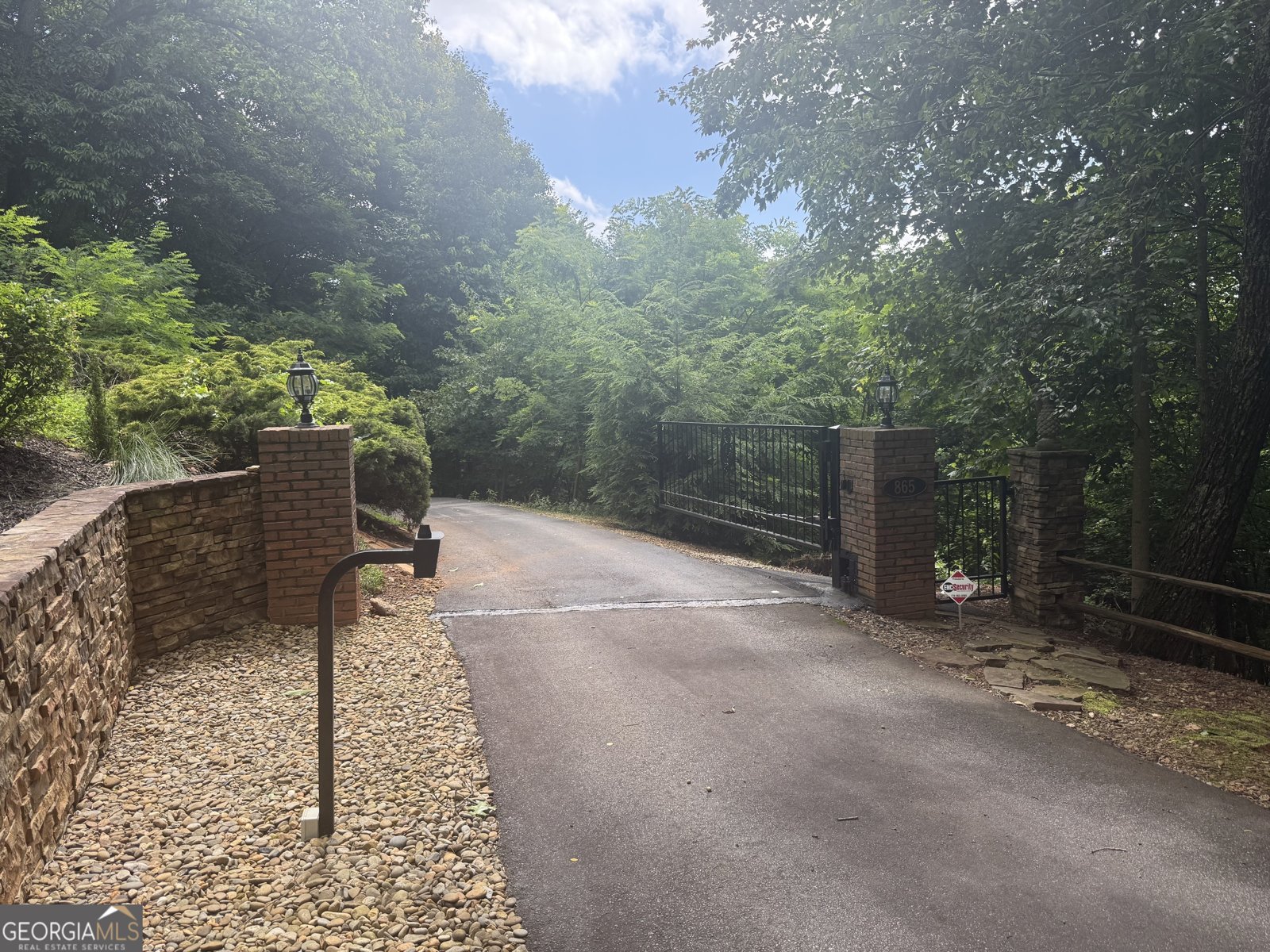 865 865 Laurel Ridge Road Cleveland - 59