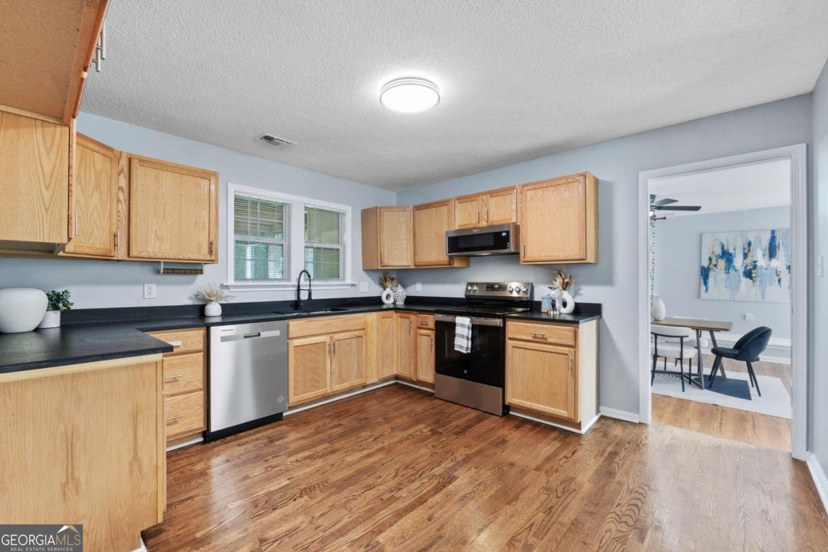 1694 Pheasant Drive Atlanta - 8