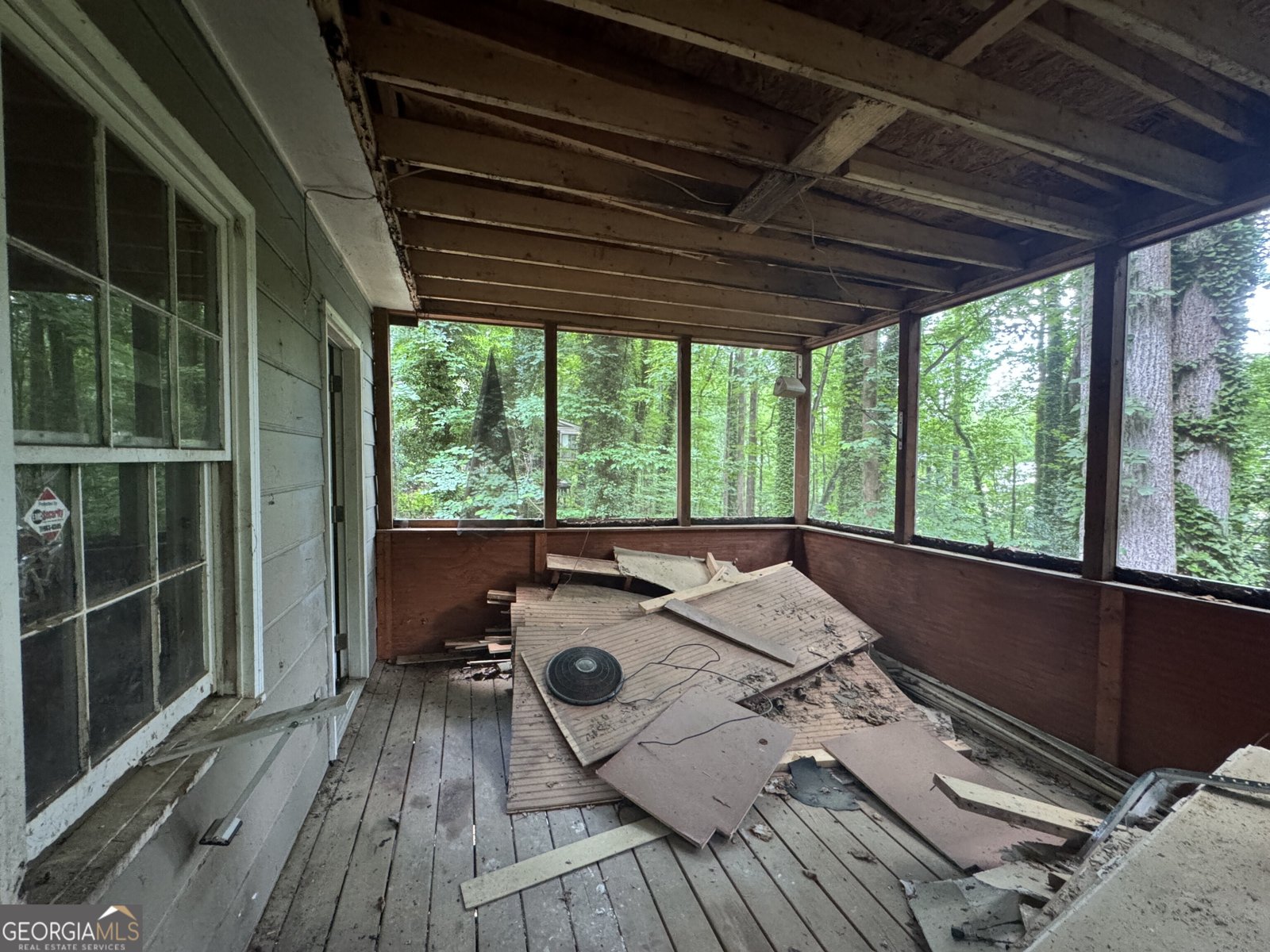 372 Nalley Drive Stone Mountain - 33