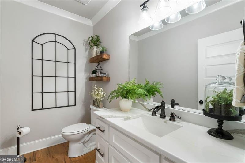 2101 THOMAS Road Canton - 27