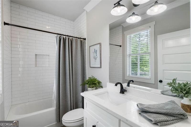 2101 THOMAS Road Canton - 47
