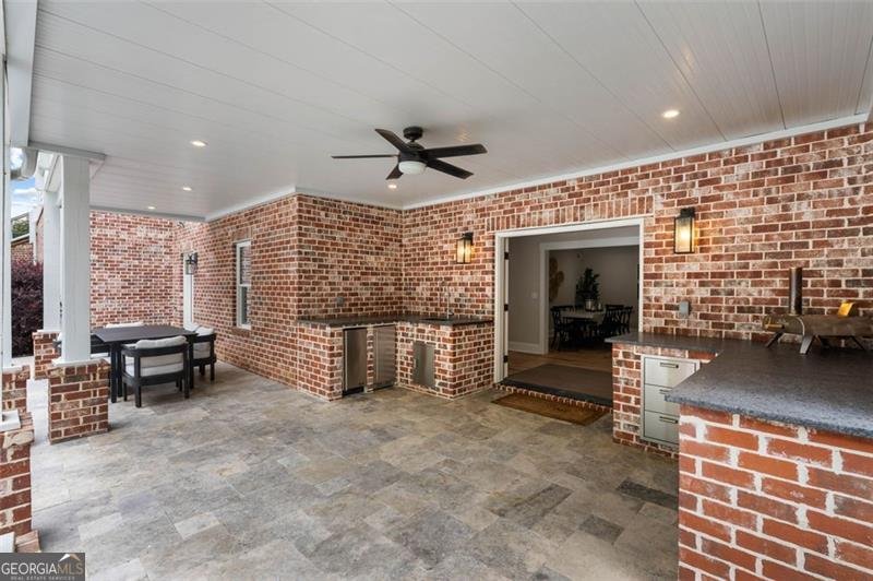 2101 THOMAS Road Canton - 61