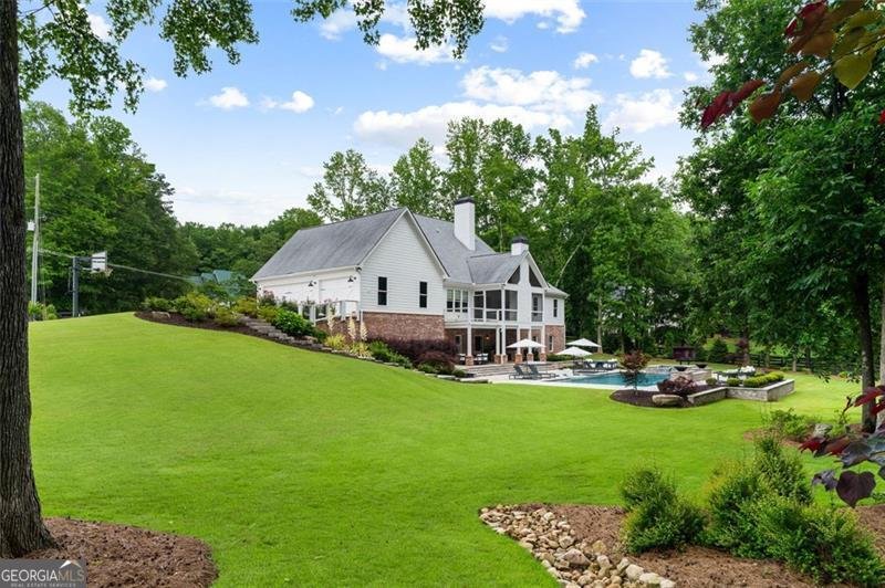 2101 THOMAS Road Canton - 62