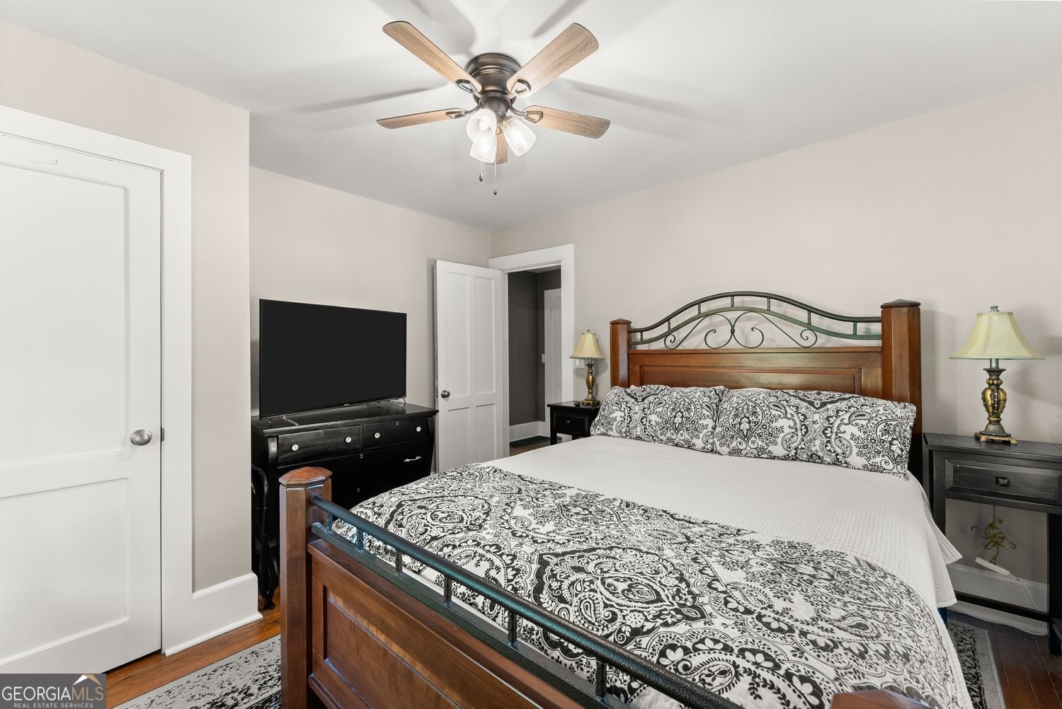 168 West Main Street Street Dahlonega - 43