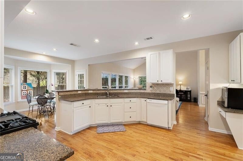 2740 Greymont Court Cumming - 11