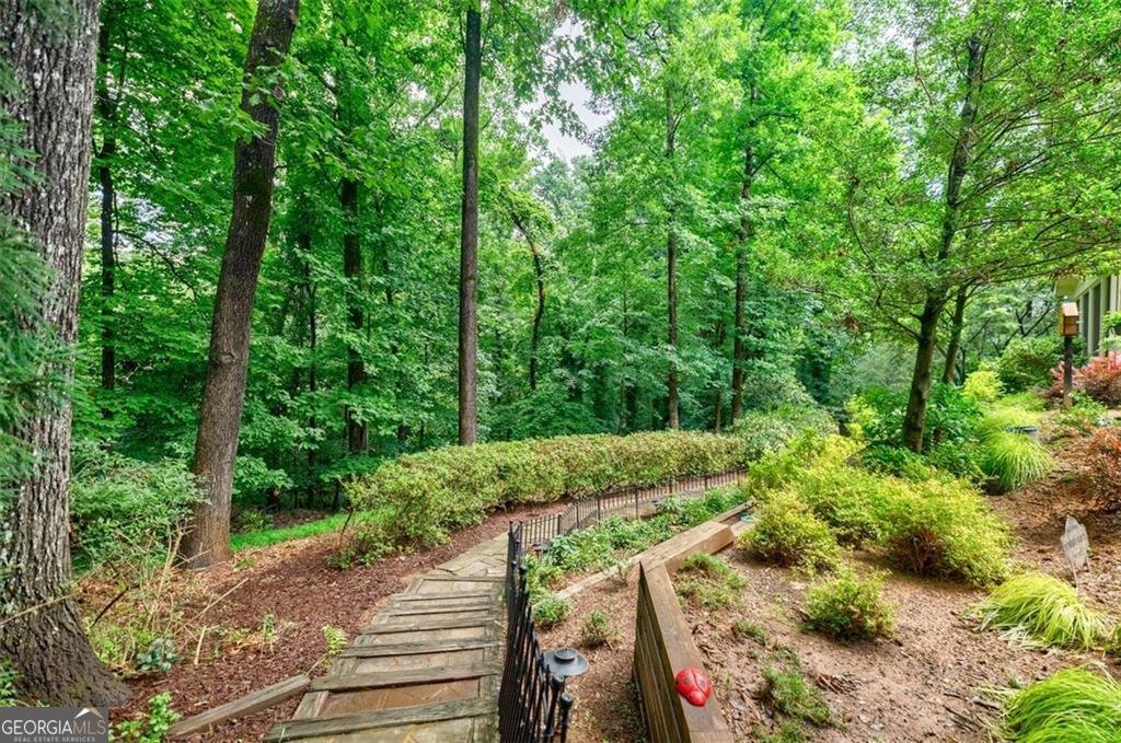 3030 Spalding Drive Sandy Springs - 31