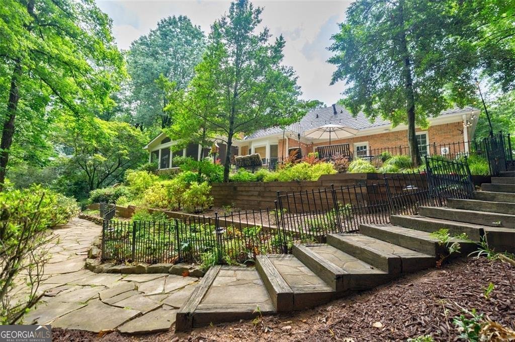 3030 Spalding Drive Sandy Springs - 32