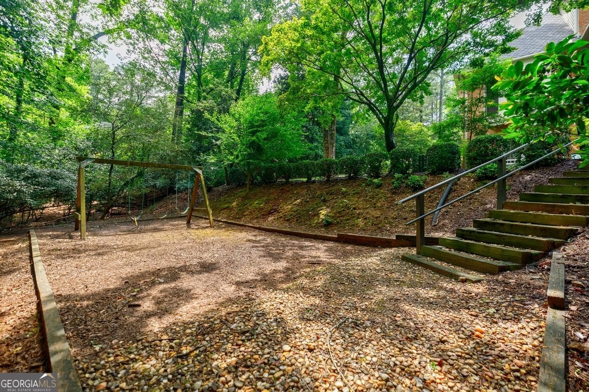 3030 Spalding Drive Sandy Springs - 34