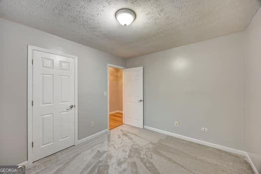 2105 Huntington Hills Mulberry - 12
