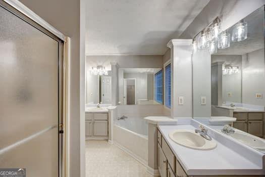 2105 Huntington Hills Mulberry - 7