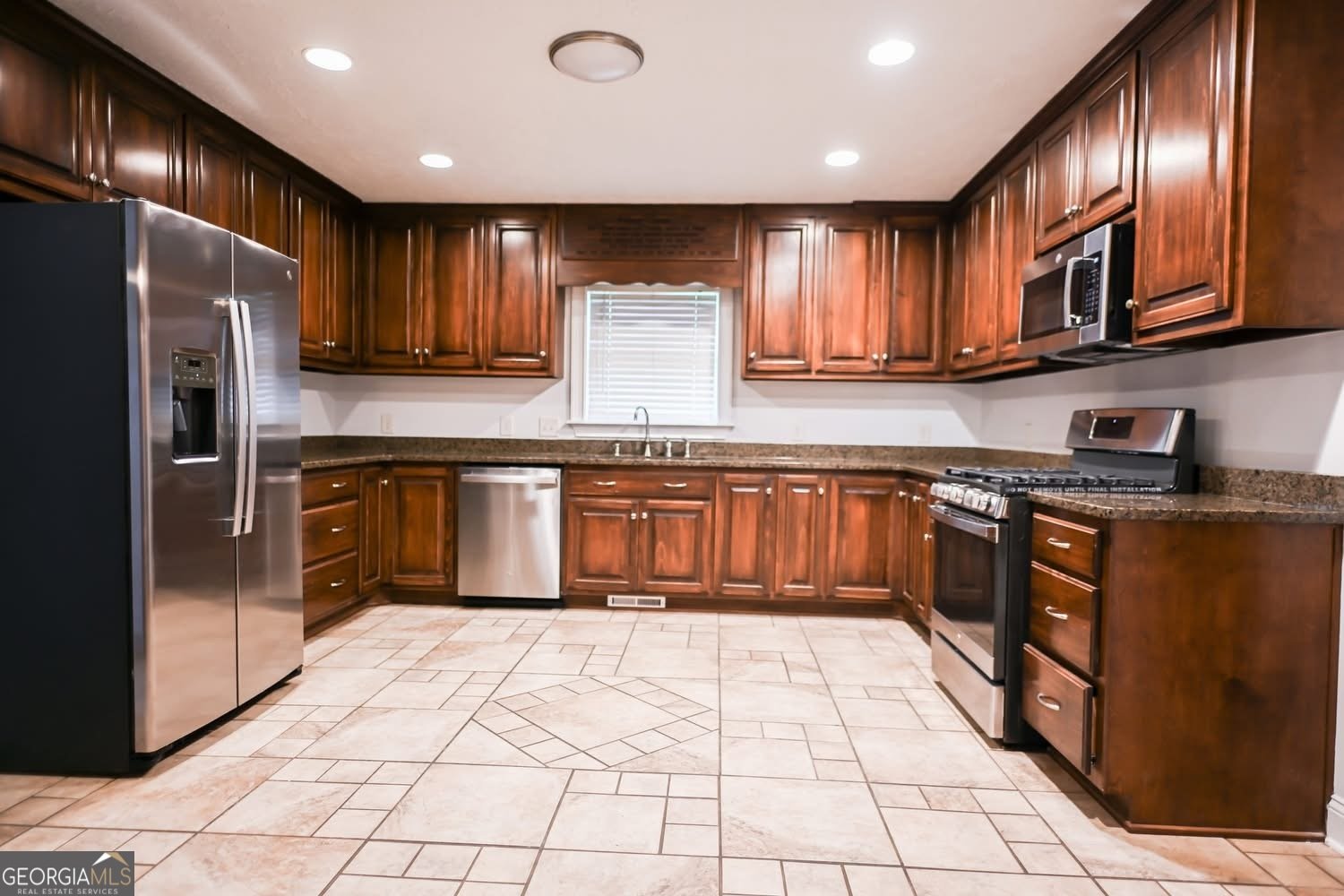 500 Holmes Street Barnesville - 23